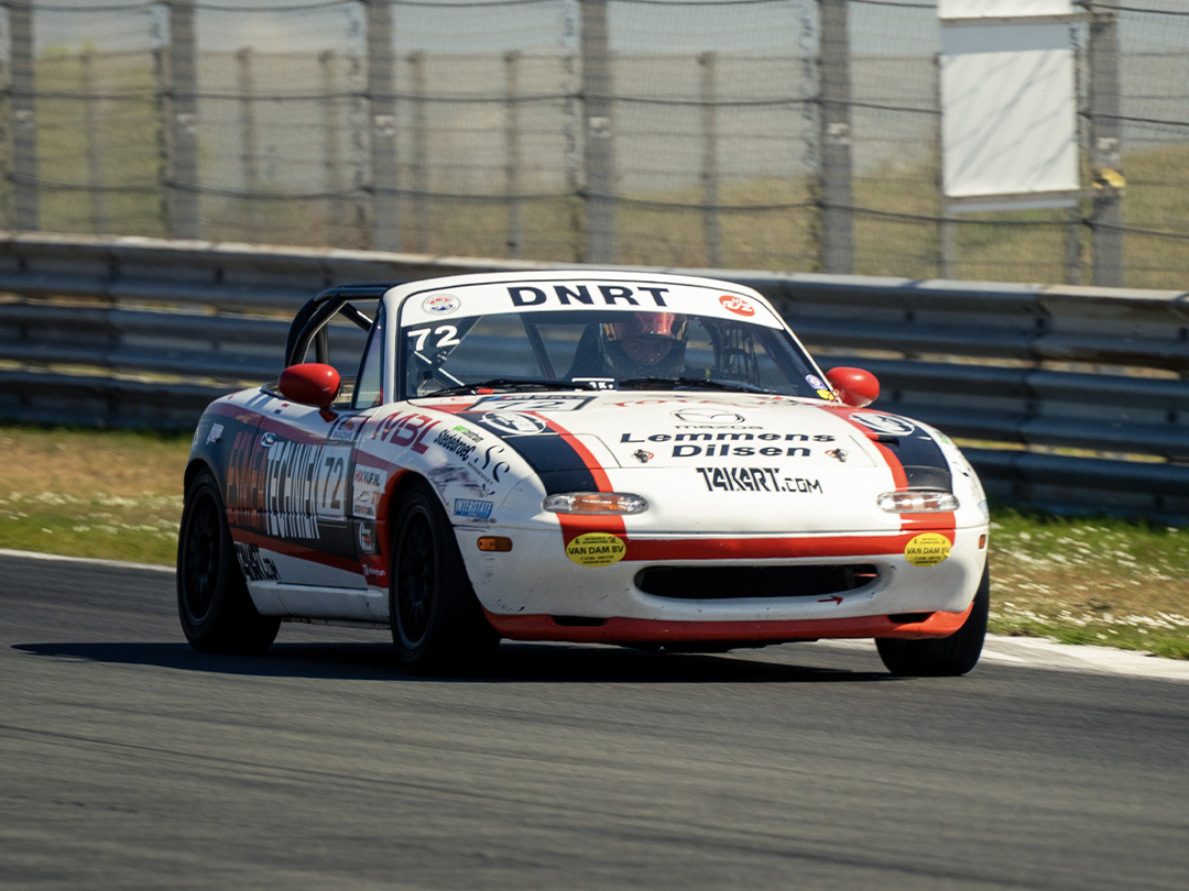 Mazda MX-5 MAX5 Cup